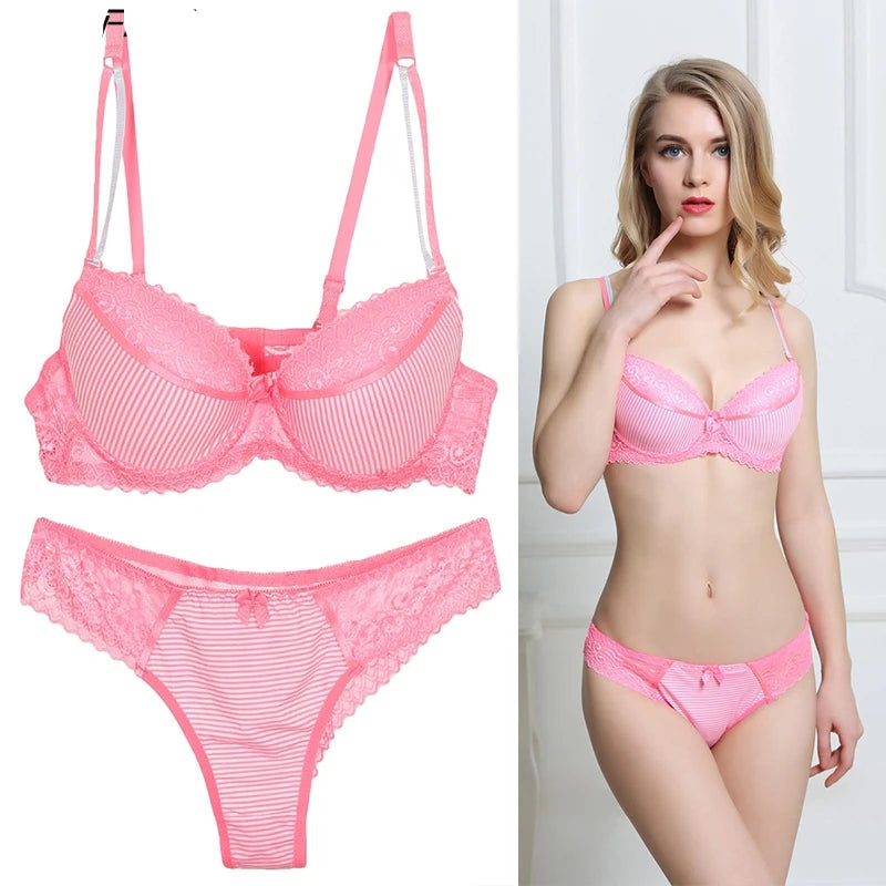 Ensemble de soutien-gorge Push Up en dentelle et string pour femmes