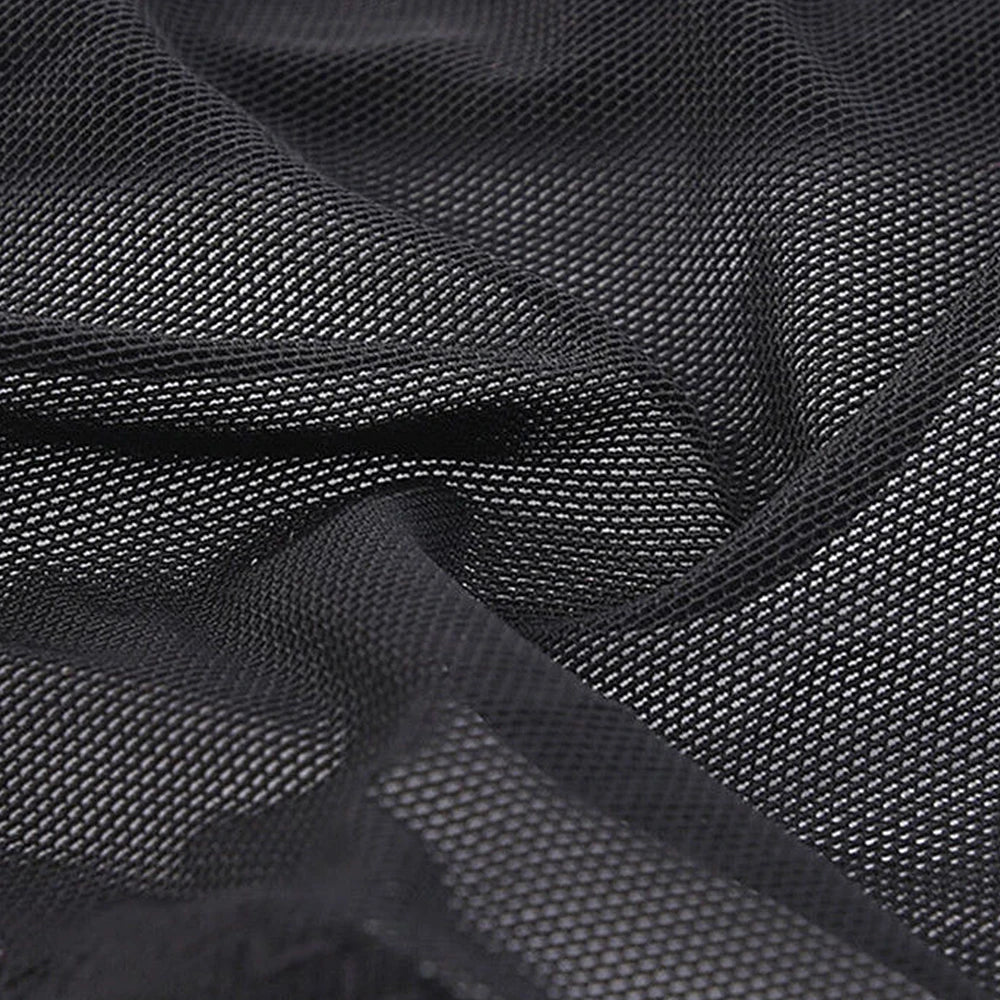 Lingerie en maille transparente à armatures