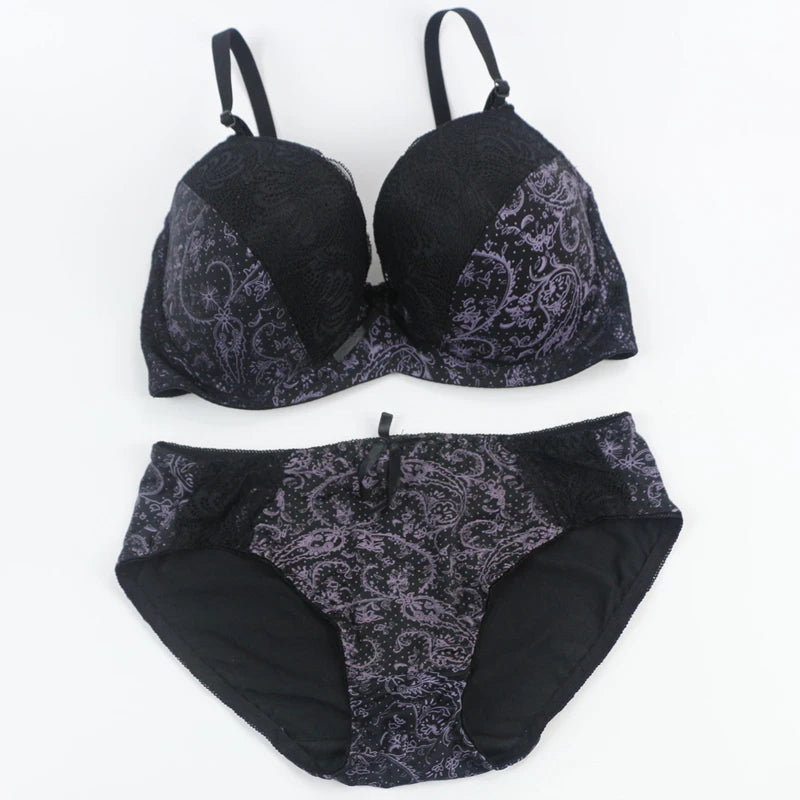Ensemble de soutien-gorge push-up rembourré à armatures et nœud et culotte pour femmes