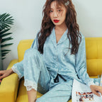 Pyjama en satin à pois pour femmes