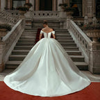Robe de mariée de princesse en satin pour femmes
