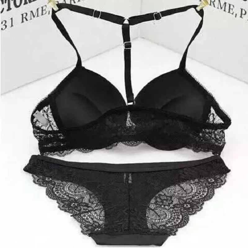 Ensemble soutien-gorge Push Up avec boucle avant et sangle d'épaule et culotte pour femmes