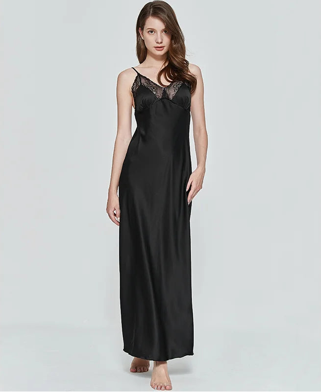 Robe de Nuit Longue Femme – Satin et Décolleté en Dentelle