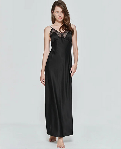 Robe de Nuit Longue Femme – Satin et Décolleté en Dentelle