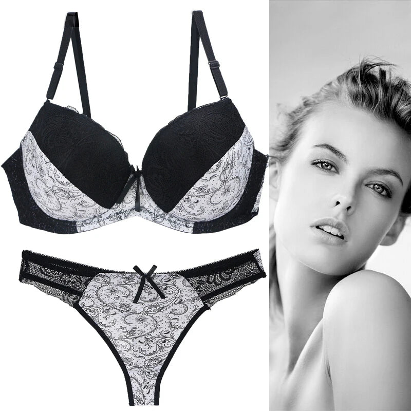 Ensembles  soutien-gorge Push Up et Sting assorti pour femmes