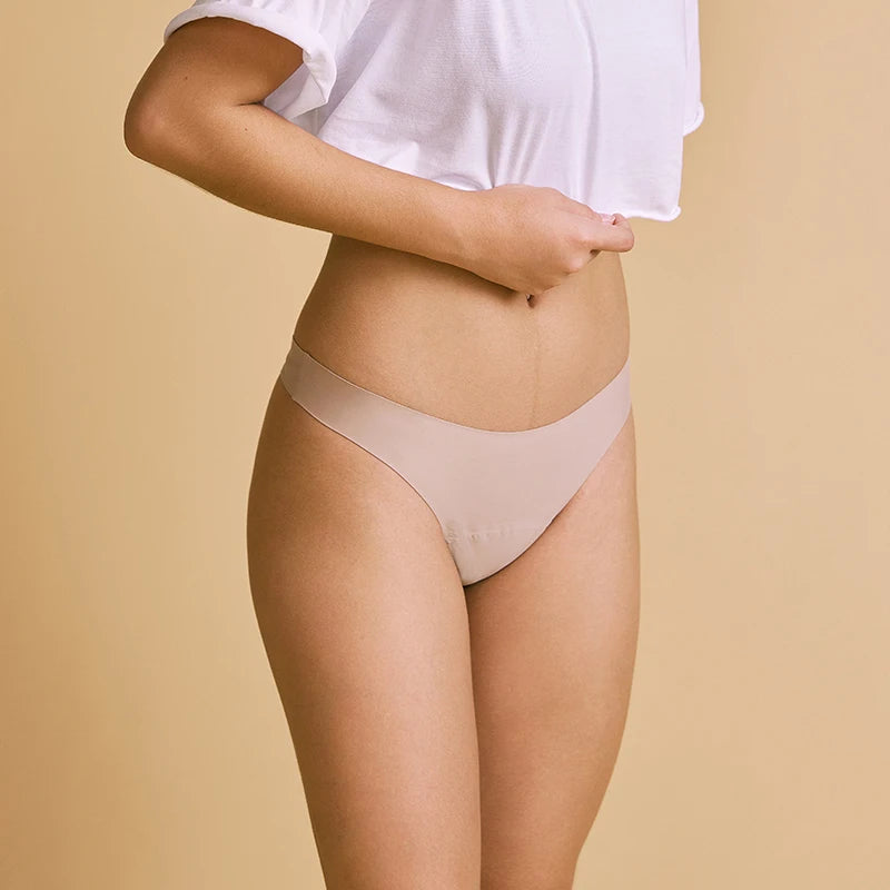 String menstruelle Imperméable et sans couture pour femmes
