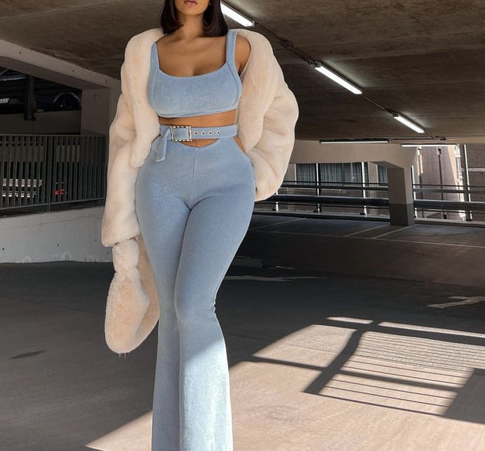 Ensemble deux pièces débardeur et pantalon évasé à taille découpée avec ceinture pour femmes