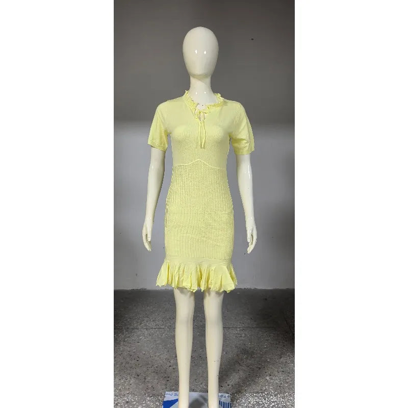 Robe courte en maille pour femmes