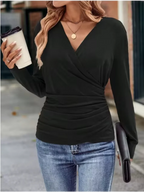 T-shirt noir décontracté à manches longues et col en V pour femmes