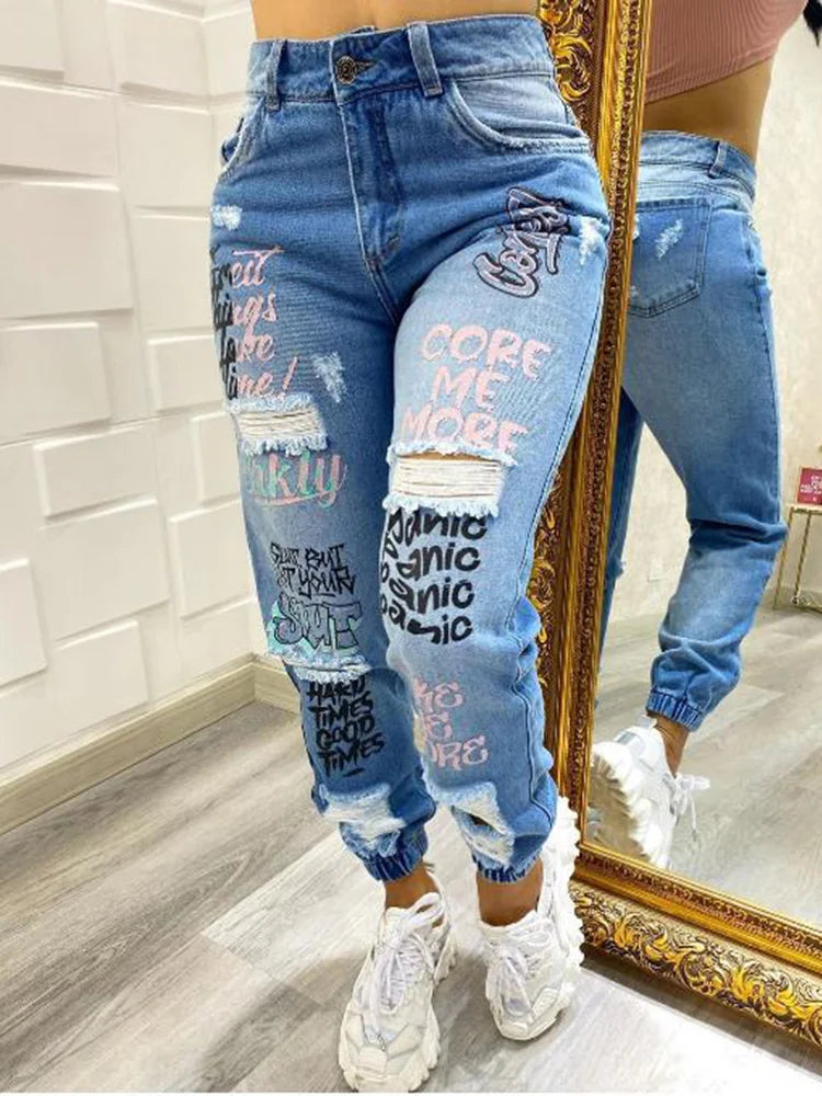 Jeans déchirés à imprimé lettre pour femmes
