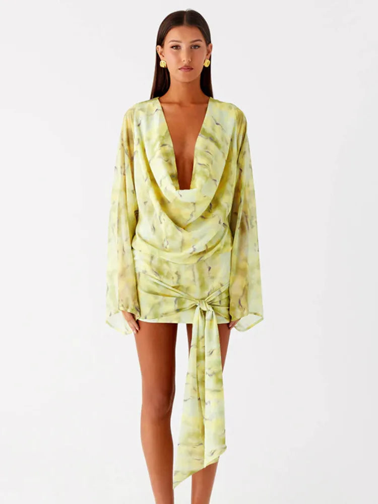 Mini robe élégante à col en V profond drapé froncé pour femmes