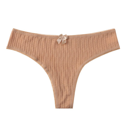 String Dentelle Femme – Motif Épi de Blé Ajouré