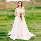 Robe de mariée élégante en dentelle sans manches pour femmes