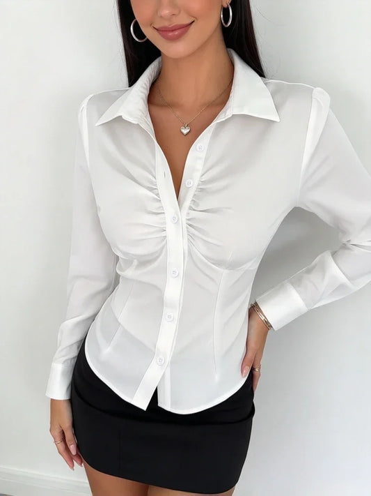 Chemise Ajustée Femme – Col à Revers et Plis Devant