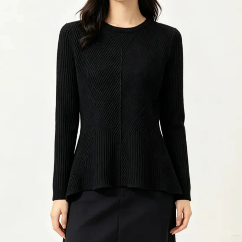 Pull Côtelé Femme – Maille Ajustée et Élégante