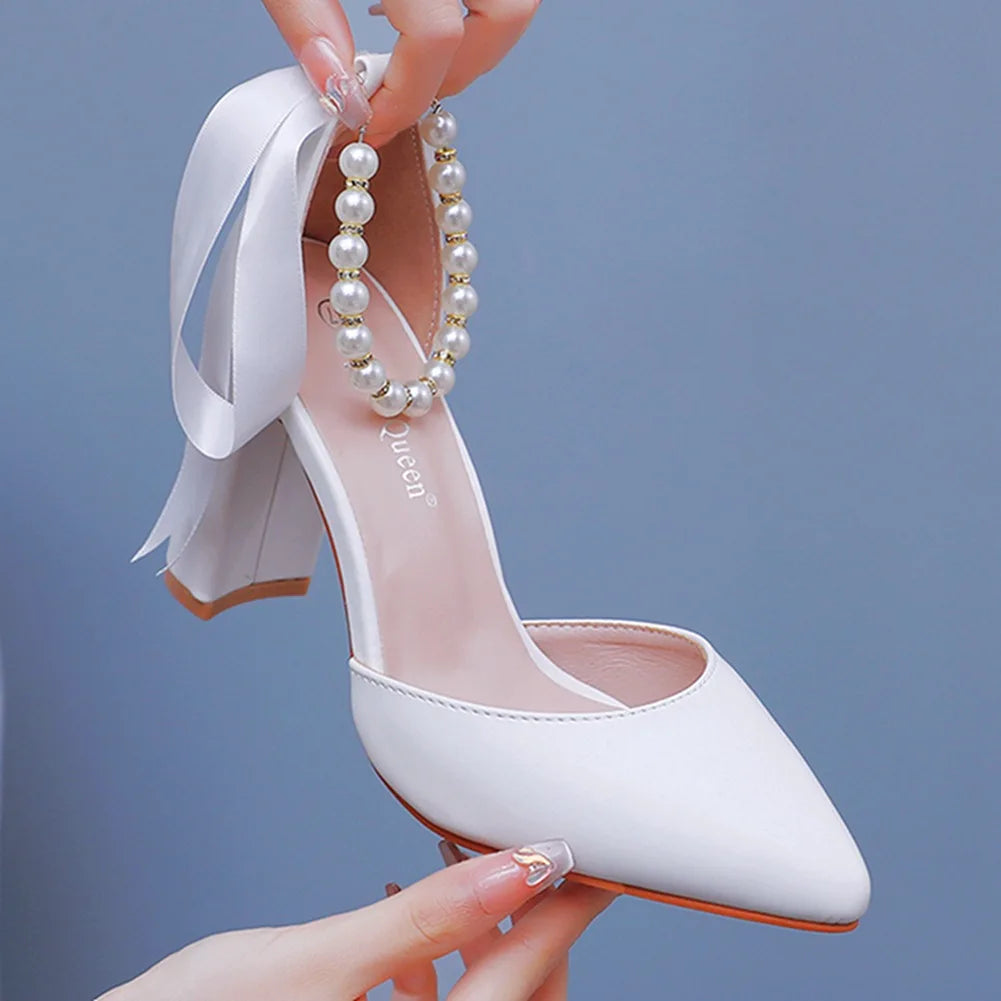 Sandales pointues en cuir pour femmes
