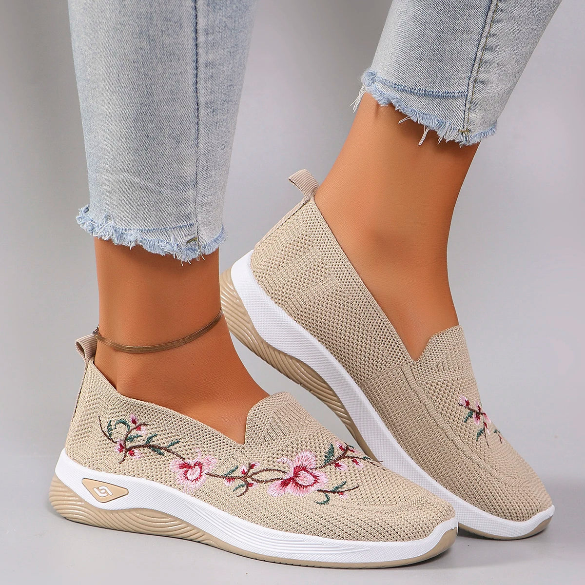 Chaussures plates d'été en maille respirante pour femmes