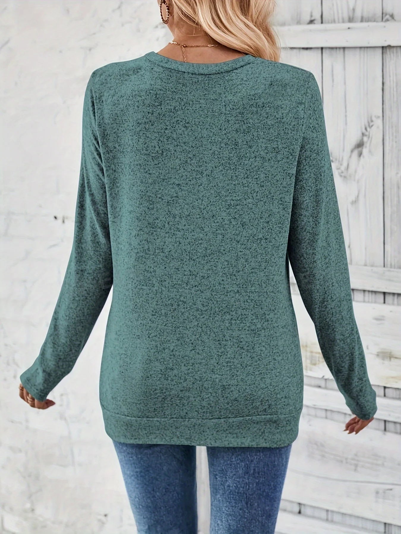 T-Shirt froncé à décor de boutons pour femmes