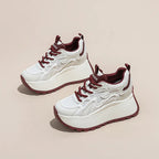 Baskets compensée en cuir synthétique pour femmes
