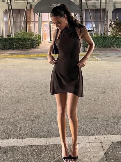 Robe femme marron moulante asymétrique dos nu