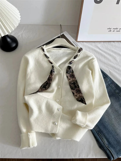 Cardigan Fin Femme – Maille et Écharpe en Soie