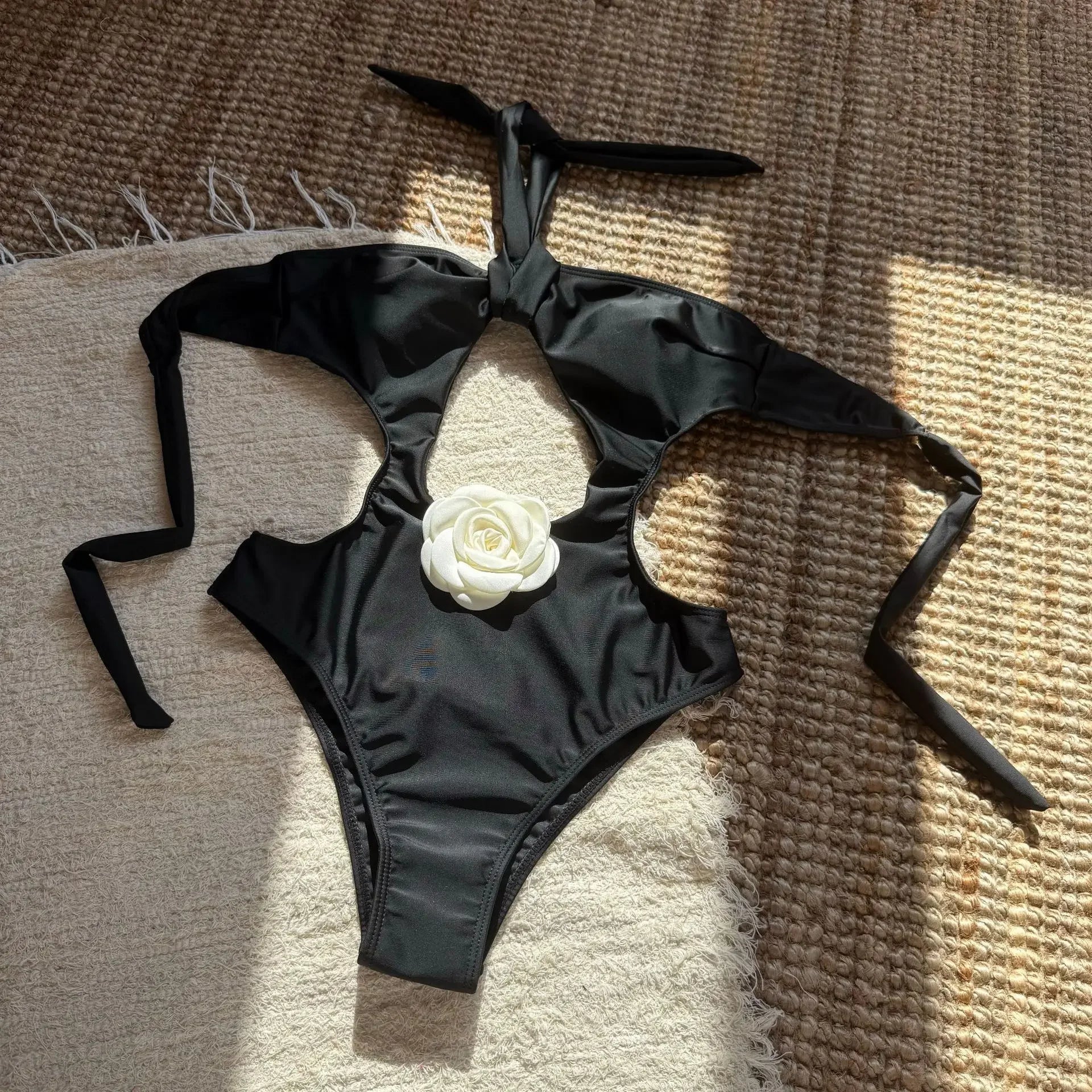 Maillot de bain une pièce à une épaule push-up pour femmes