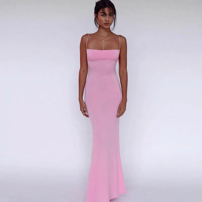 Robe Longue Moulante Femme – Élégance Hivernale