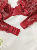 Soutien-gorge en dentelle fine pour femmes