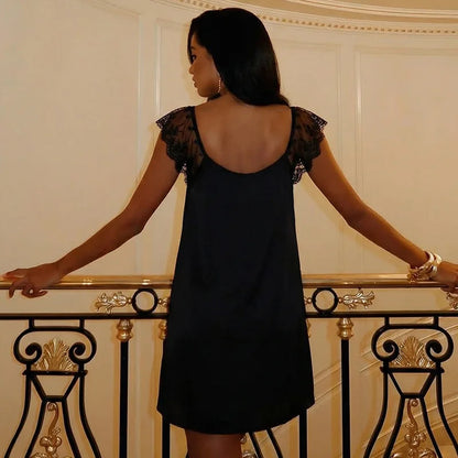 Mini-Robe Satin Femme – Dentelle et Dos Nu