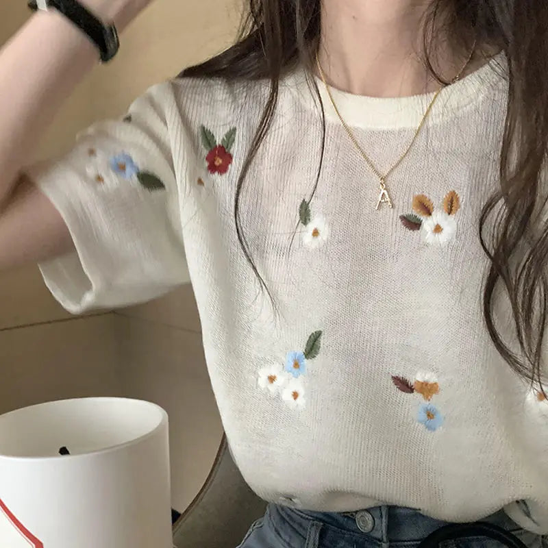T-shirt à manches courtes et col rond pour femmes