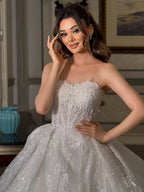 Robes de mariée de luxe sans manches en dentelle pour femmes