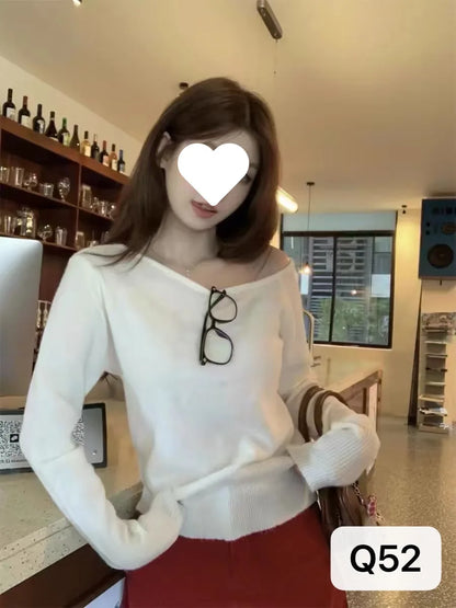 Haut Court en Maille Femme – Coupe Ample et Épaules Tombantes