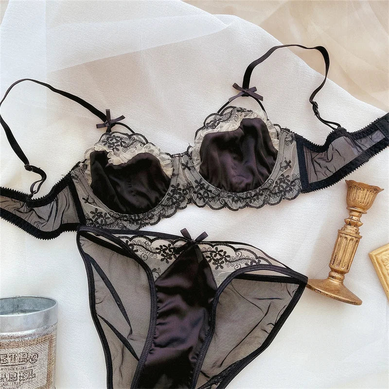 Ensemble de soutien-gorge et culotte en satin Brodé pour femmes