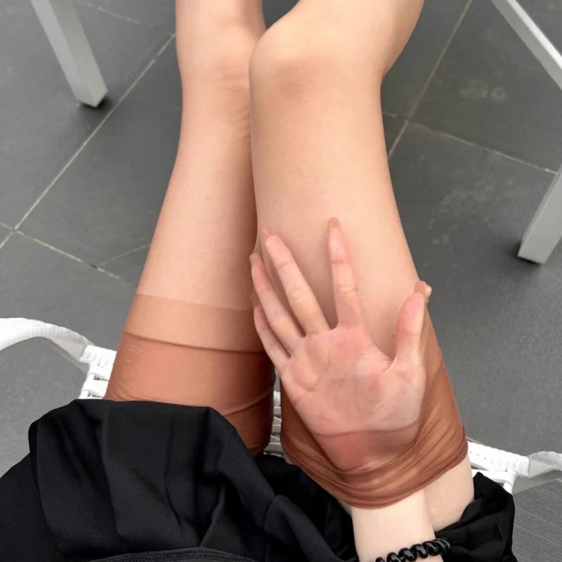 Bas ultra-fins et respirants en pur nylon, pour femmes