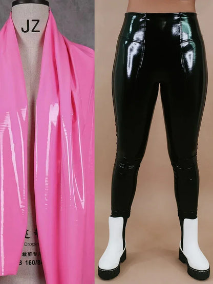 Pantalon Grande Taille en Similicuir Brillant