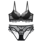 Ensemble soutien-gorge et slip push-up doublés en dentelle fine pour femmes