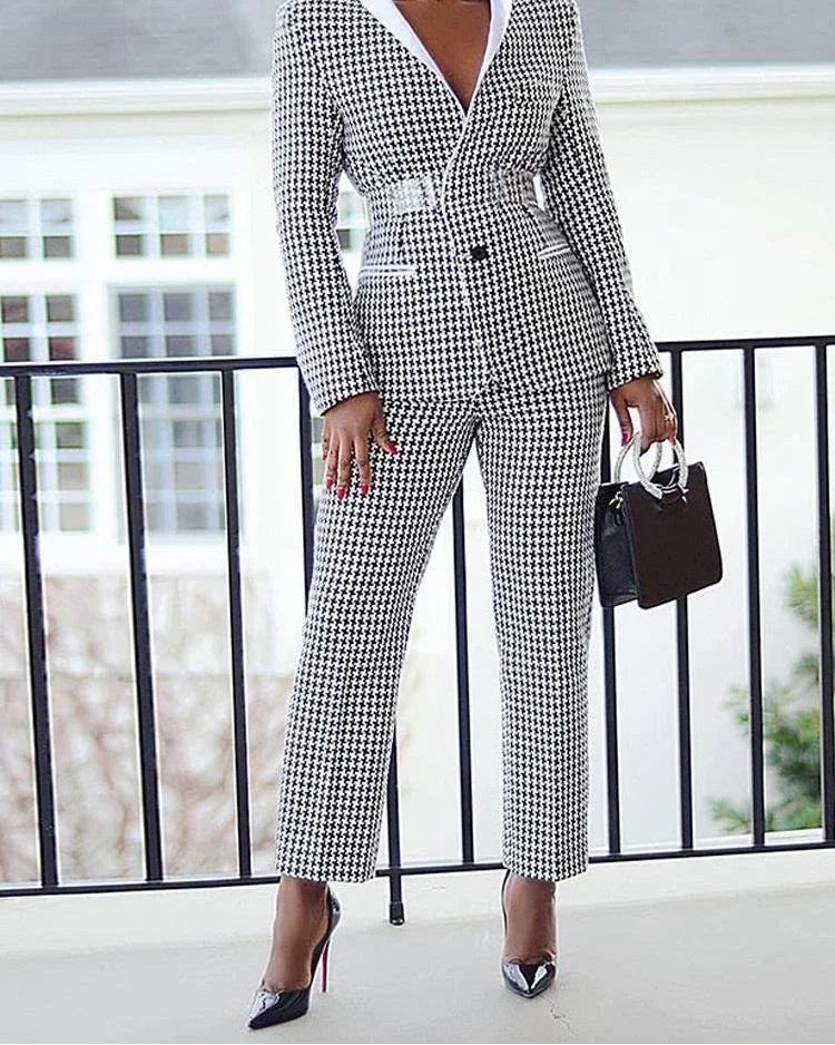 Ensemble deux pièces blazer et pantalon pied-de-poule élégant pour femmes