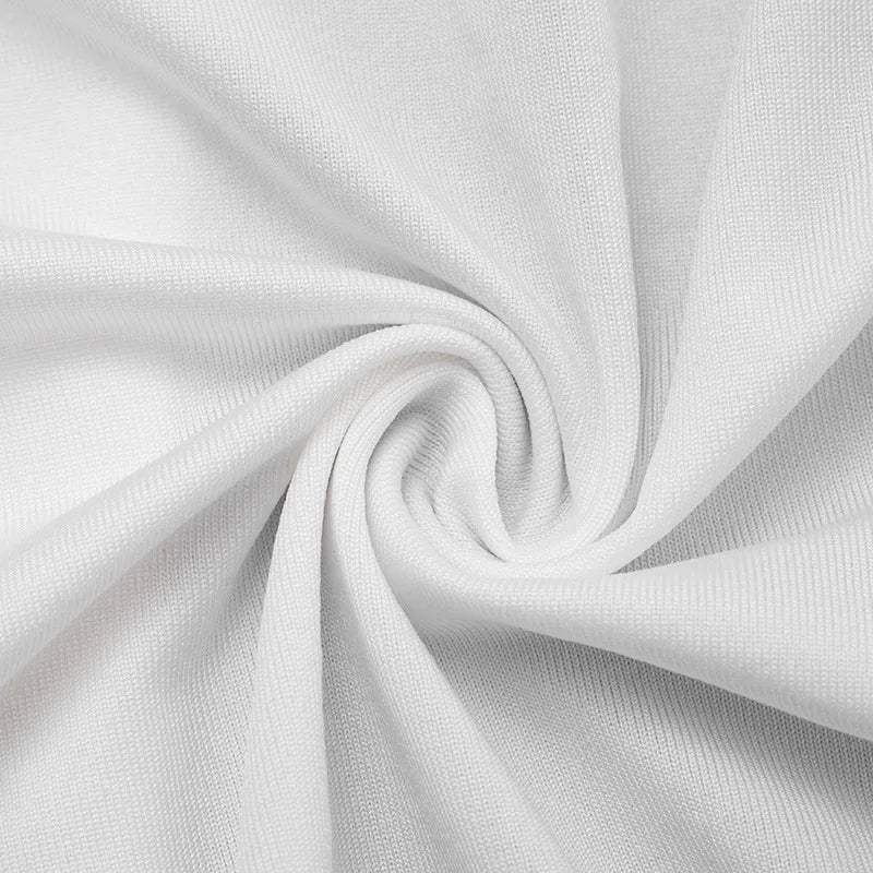 T-shirt froncé avec boucle en métal pour femmes