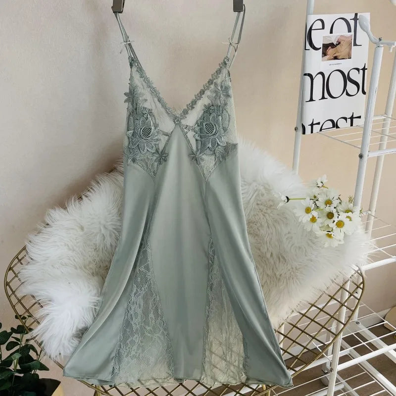 Robe de nuit Sexy en Satin ajouré et bretelles en dentelle pour femmes