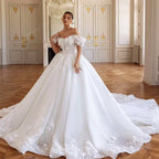 Robe de mariée luxueuse en Organza avec broderie pour femmes