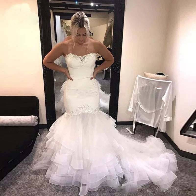 Robes de mariée sirène sexy volants dentelle cristal perles pour femmes