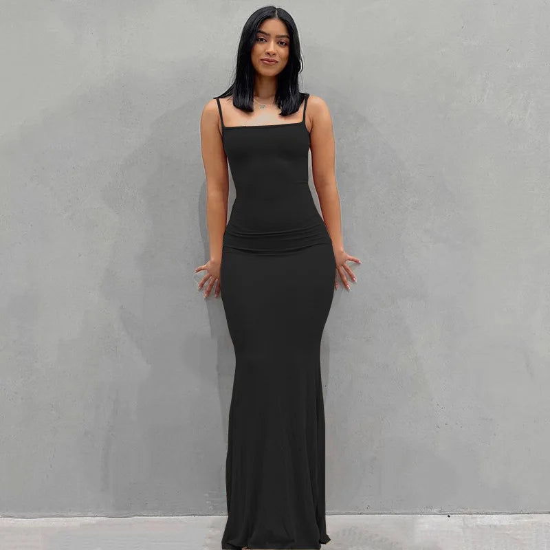 Robe longue dos nu en satin sans manches pour femmes