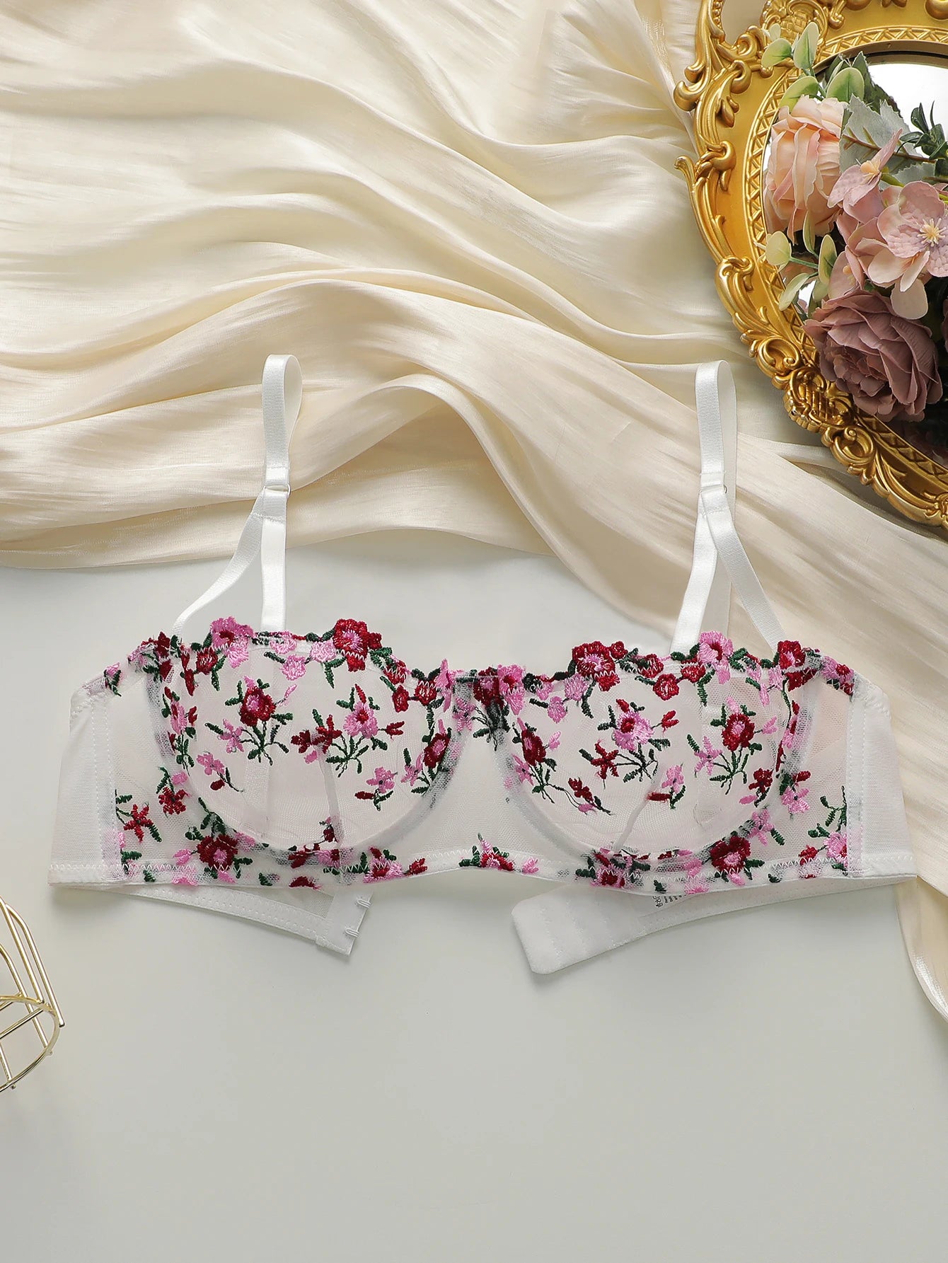 Soutien-gorge brodé de belles fleurs pour femmes