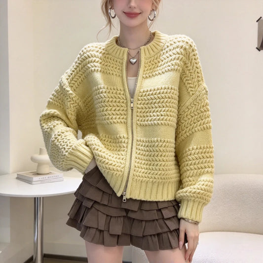 Cardigan Torsadé Femme – Maille Épaisse, Zip et Col Rond