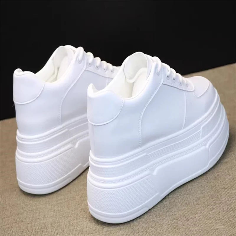 Baskets air blanches en cuir pour Femmes
