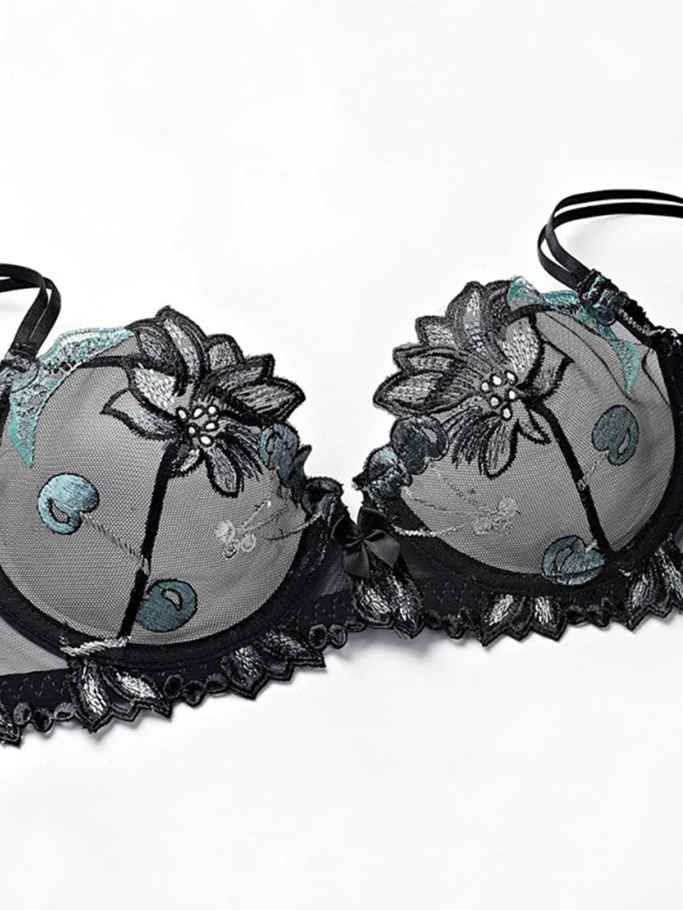 Ensemble de soutien-gorge en dentelle florale et culotte assortie pour femmes