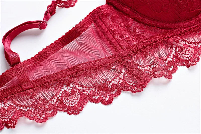 Ensemble soutien-gorge push-up en dentelle brodée et culotte pour femmes