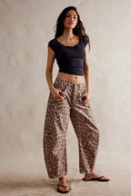 Pantalon en jean délavé taille mi-basse pour femmes