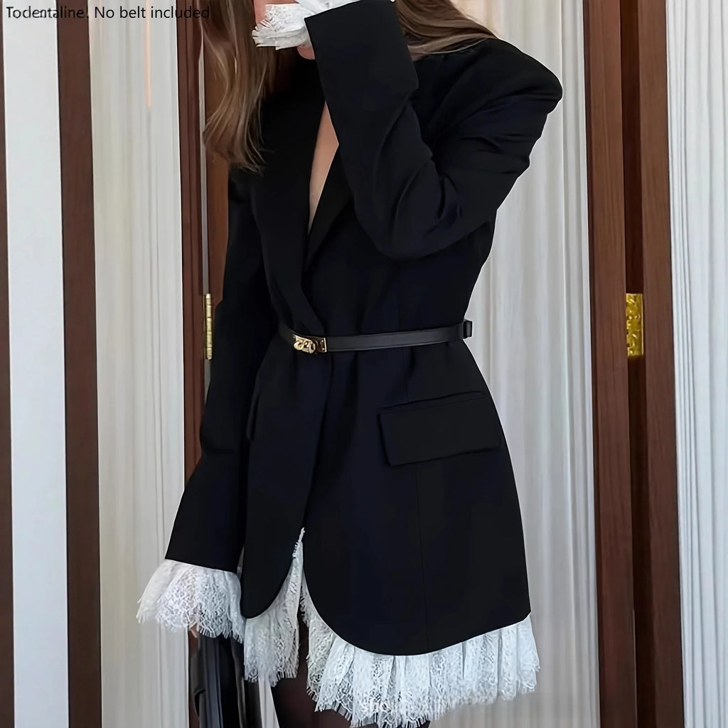 Robe de costume élégante en dentelle et dentelle pour femmes