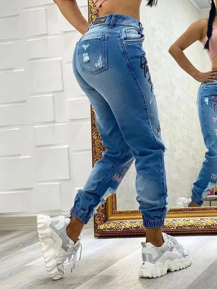 Jeans déchirés à imprimé lettre pour femmes